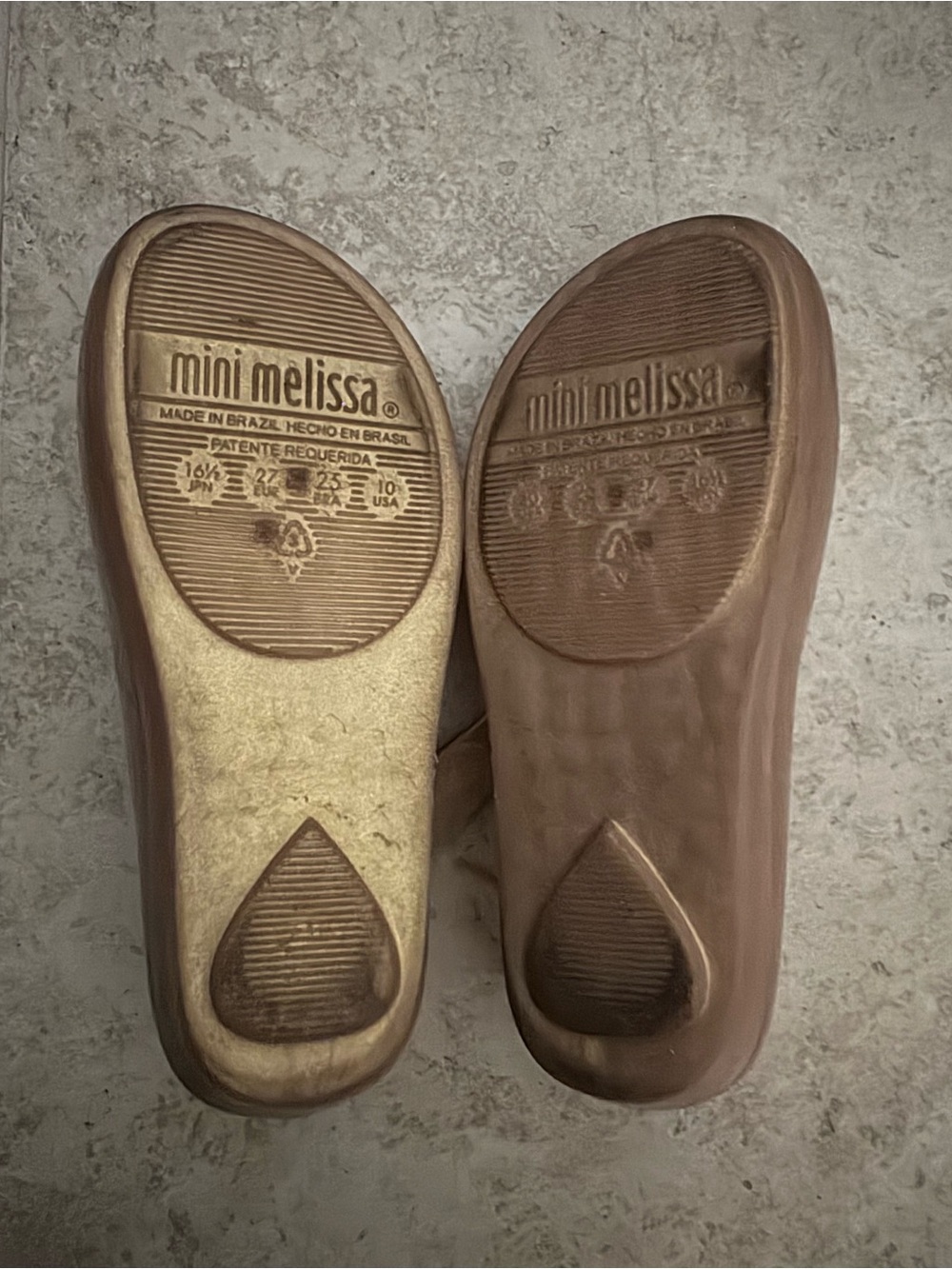 Mini Melissa - Picture 2 of 2